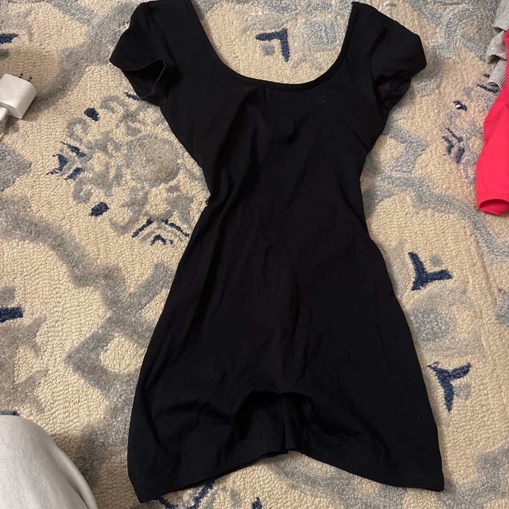 Black workout outfit